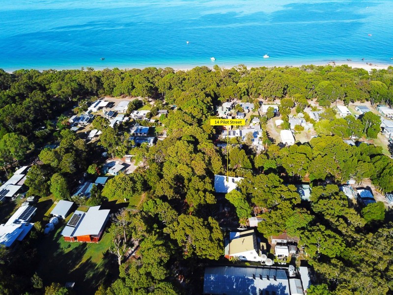 14 Pilot Street, Bulwer QLD 4025