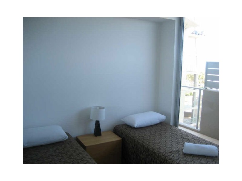 30/83 Marine Parade, Redcliffe QLD 4020