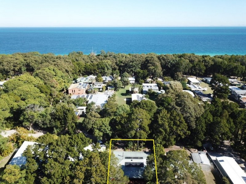 8 Owens Place, Bulwer QLD 4025