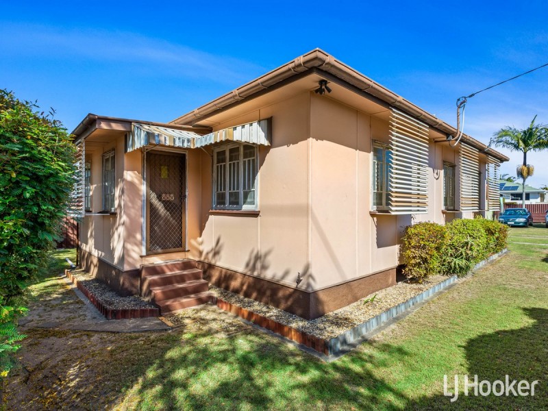 101 Anzac Avenue, Redcliffe QLD 4020