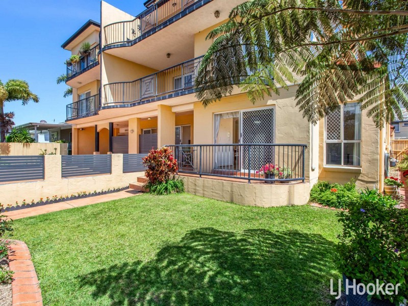 1/13-15 Humpybong Esplanade, Redcliffe QLD 4020