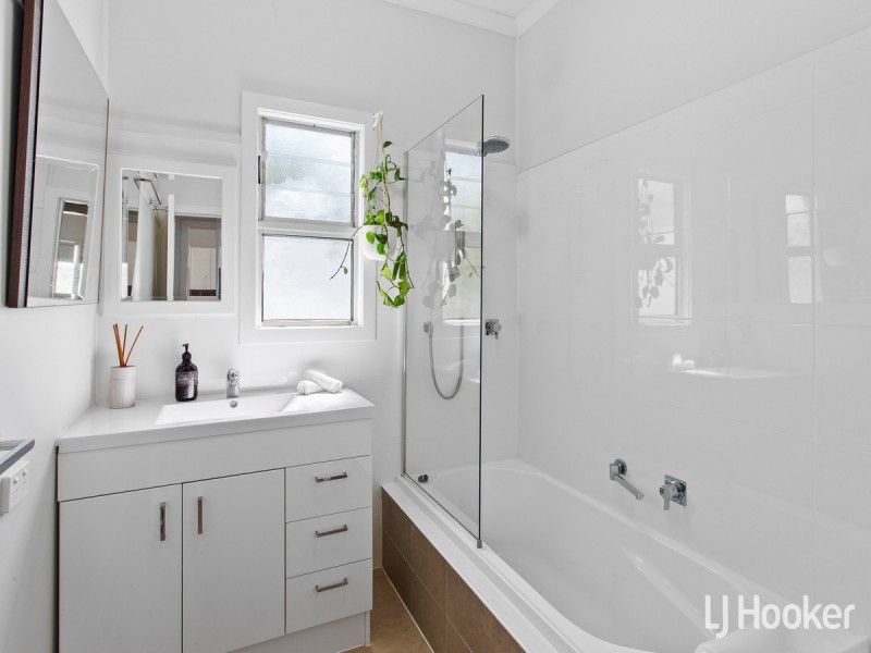 18 Bell Street, Woody Point QLD 4019