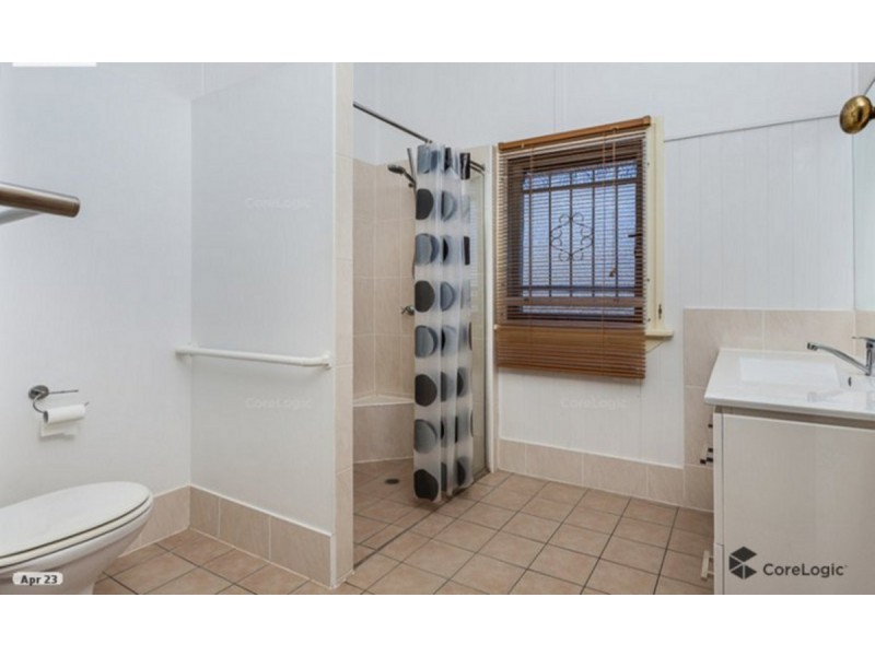 79 Wakefield Street, Sandgate QLD 4017