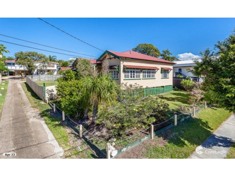 79 Wakefield Street, Sandgate QLD 4017