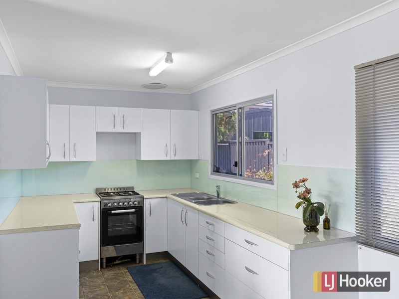 37 Pearl Street, Scarborough QLD 4020