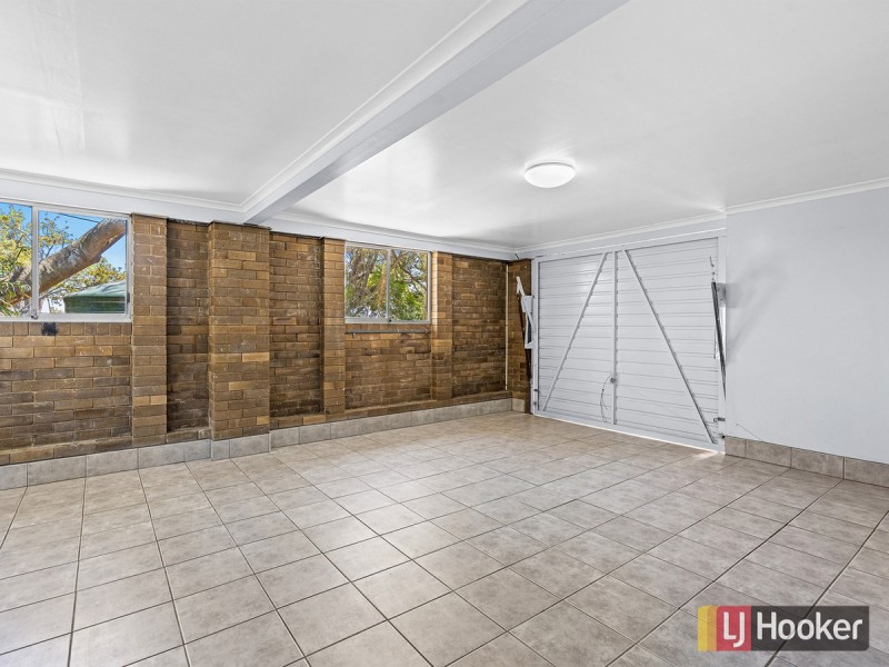 37 Pearl Street, Scarborough QLD 4020