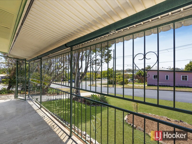 37 Pearl Street, Scarborough QLD 4020