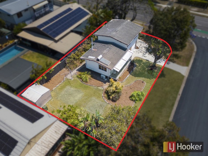 37 Pearl Street, Scarborough QLD 4020