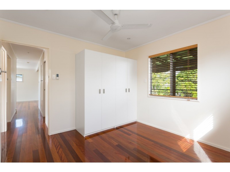 59 Lucas Street, Scarborough QLD 4020