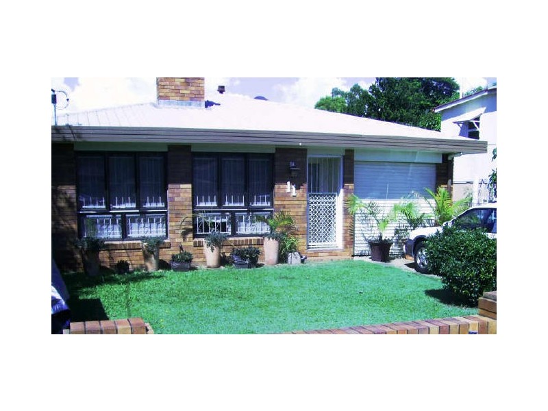 11 Wyllie Street, Redcliffe QLD 4020