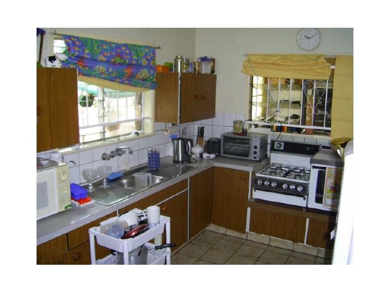 11 Wyllie Street, Redcliffe QLD 4020