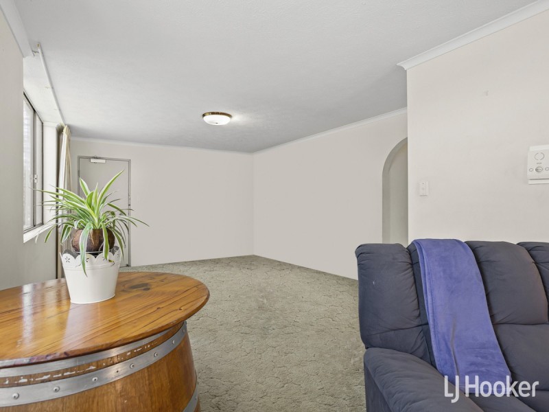 2/2a View Street, Woody Point QLD 4019