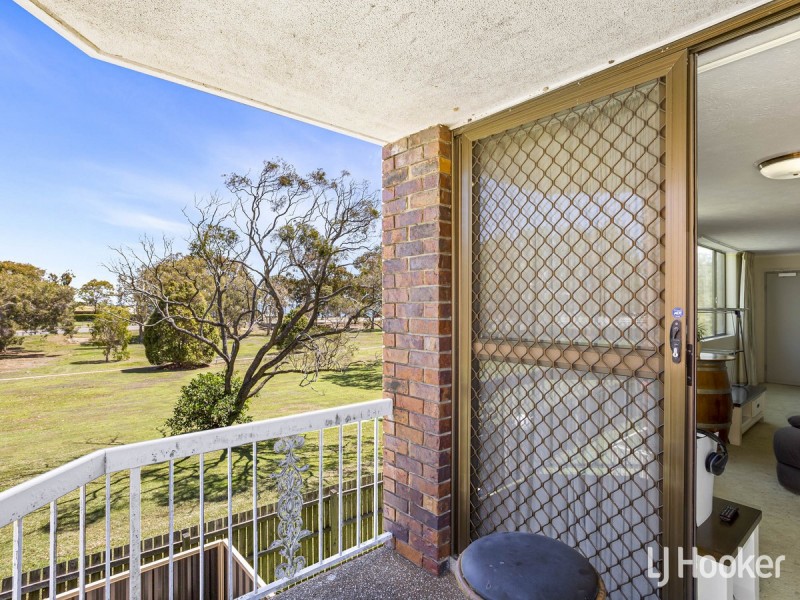 2/2a View Street, Woody Point QLD 4019