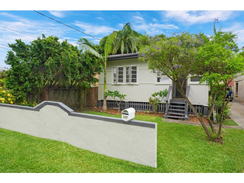 169 Mein Street, Scarborough QLD 4020