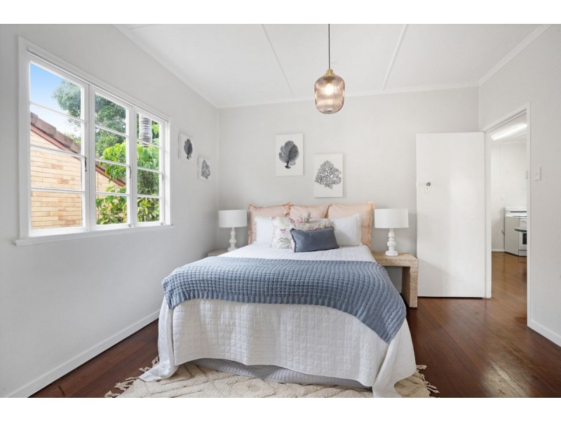 169 Mein Street, Scarborough QLD 4020