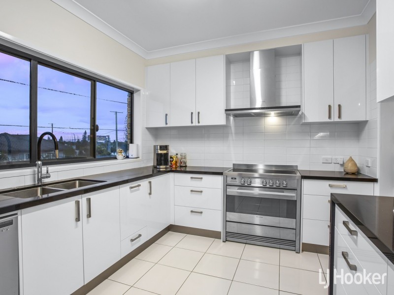1 Roland Street, Clontarf QLD 4019