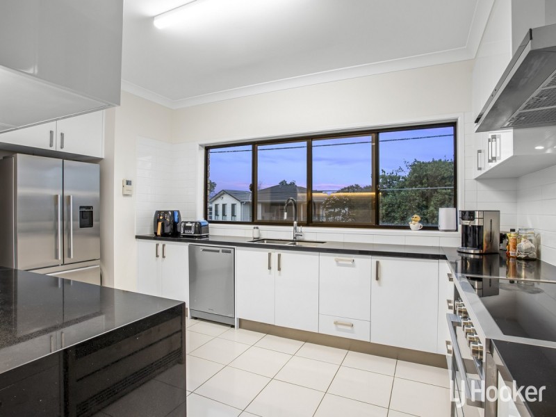 1 Roland Street, Clontarf QLD 4019