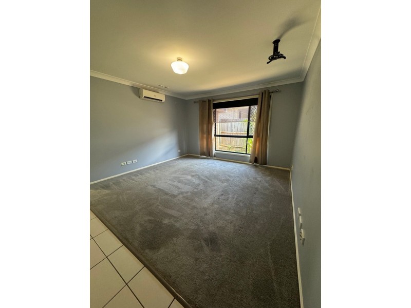 21 Hipwood Street, Morayfield QLD 4506