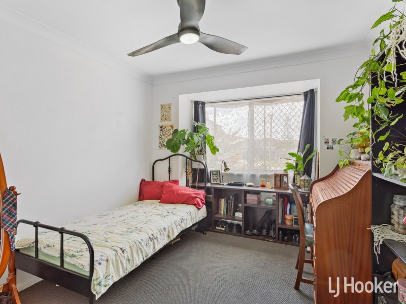 4/15 McNaughton Street, Redcliffe QLD 4020