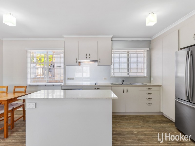 28 Livermore Street, Redcliffe QLD 4020