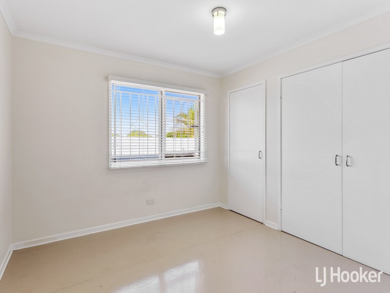28 Livermore Street, Redcliffe QLD 4020