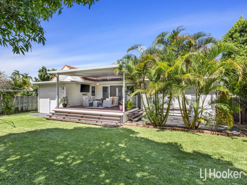 337 Scarborough Road, Scarborough QLD 4020