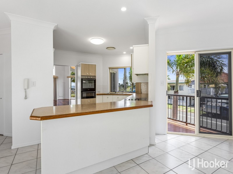 162 Hornibrook Esplanade, Clontarf QLD 4019