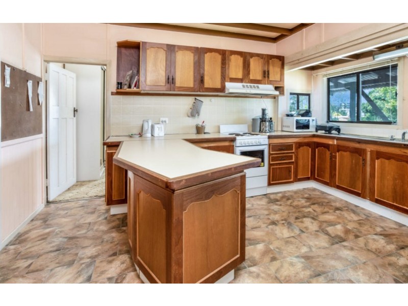340 Scarborough Road, Scarborough QLD 4020