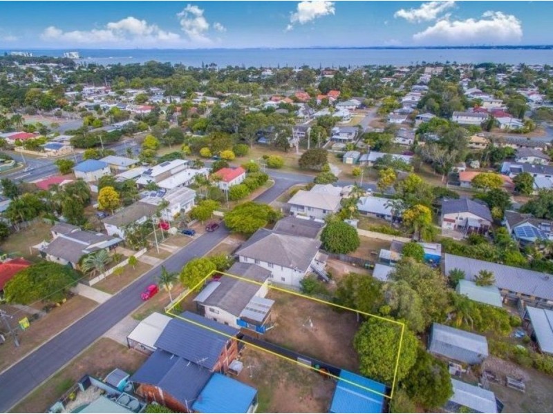 6 Vernon Street, Clontarf QLD 4019