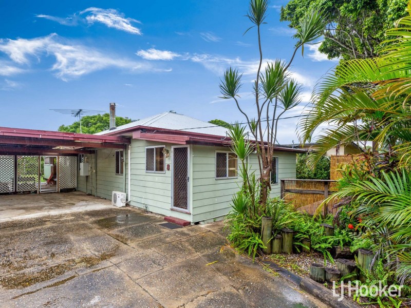 8 Silcock Street, Clontarf QLD 4019