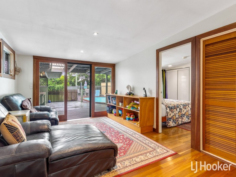 8 Silcock Street, Clontarf QLD 4019