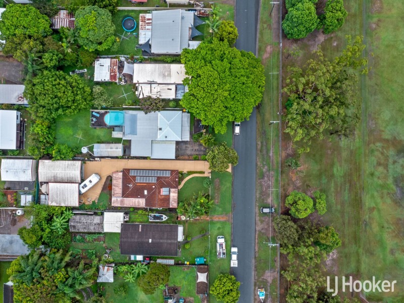 8 Silcock Street, Clontarf QLD 4019