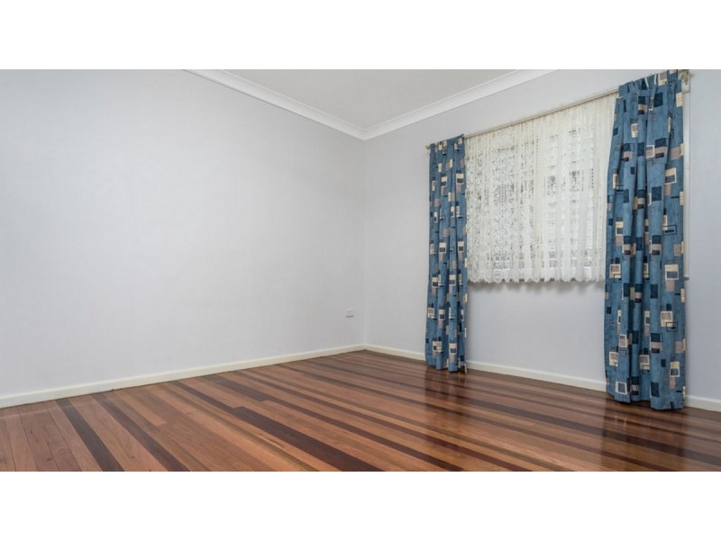 41 Ellen Street, Woody Point QLD 4019