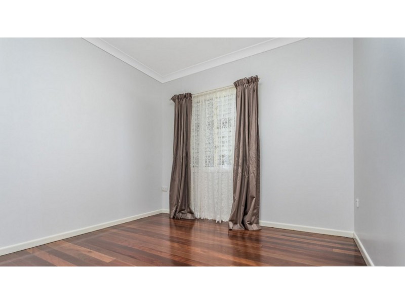 41 Ellen Street, Woody Point QLD 4019