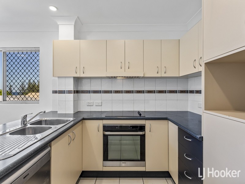 8/13 Tramore Street, Margate QLD 4019