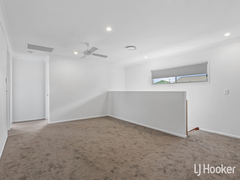 8 Manley Street, Redcliffe QLD 4020