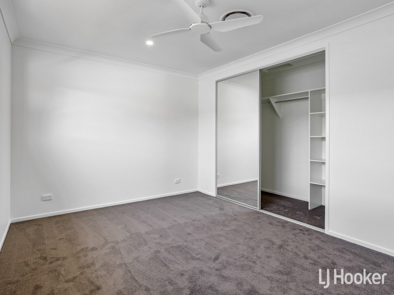 16 Robert Street, Clontarf QLD 4019