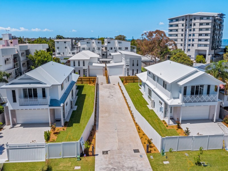 16 Robert Street, Clontarf QLD 4019