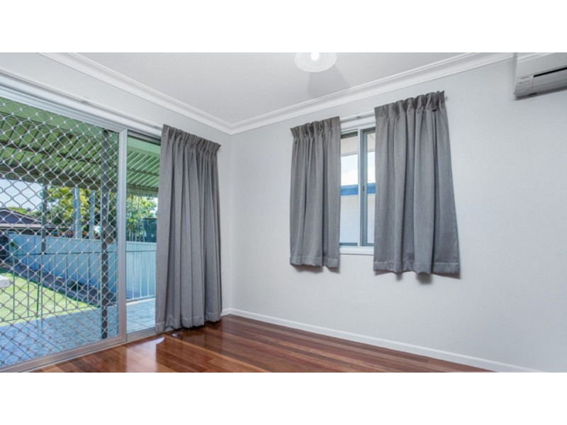 26 Crawford Street, Redcliffe QLD 4020