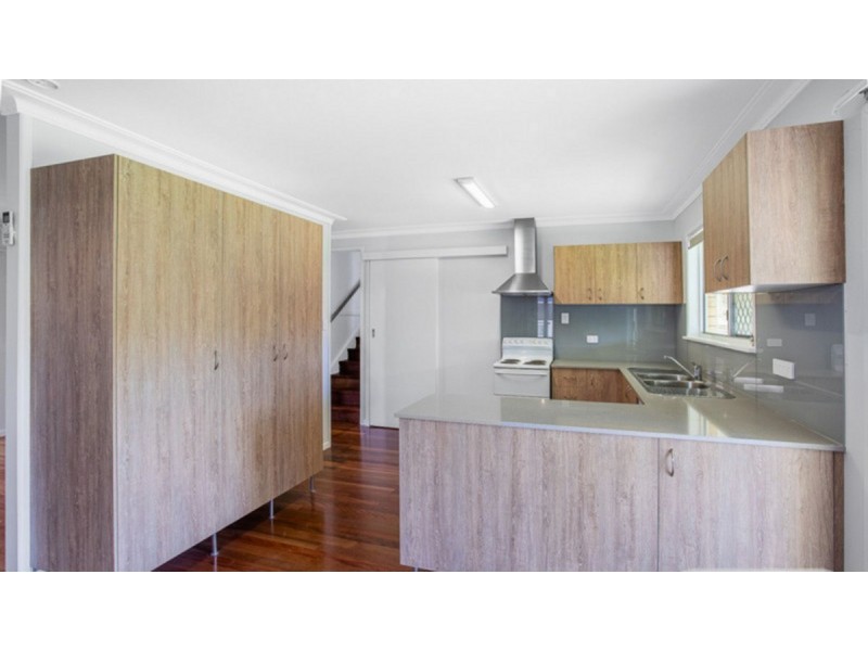 26 Crawford Street, Redcliffe QLD 4020