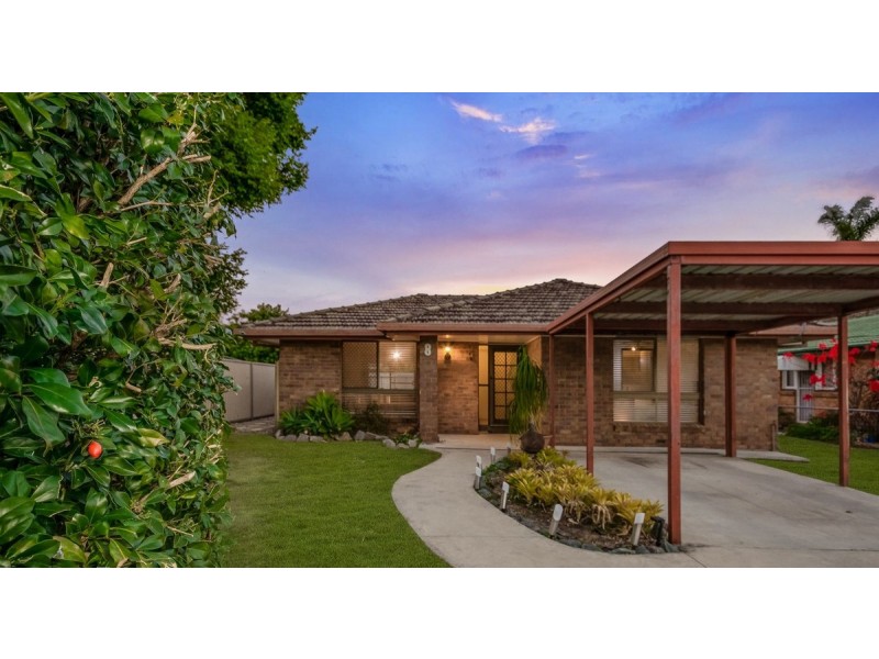 8 Kabura Street, Clontarf QLD 4019
