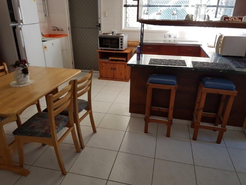 1/18 Alkooie Avenue, Clontarf QLD 4019