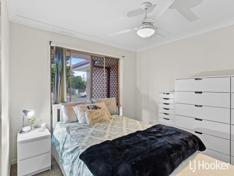 8 Amity Drive, Rothwell QLD 4022