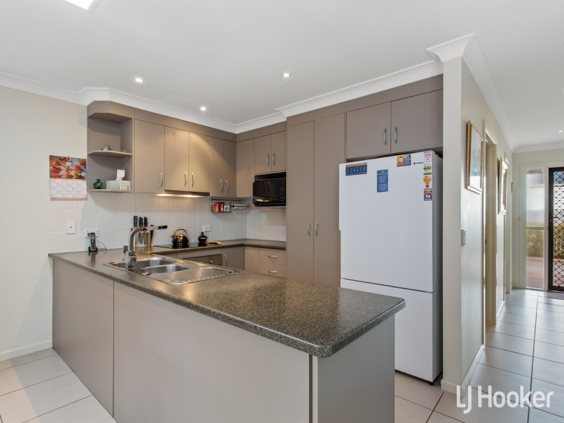 1/42 Livermore Street, Redcliffe QLD 4020