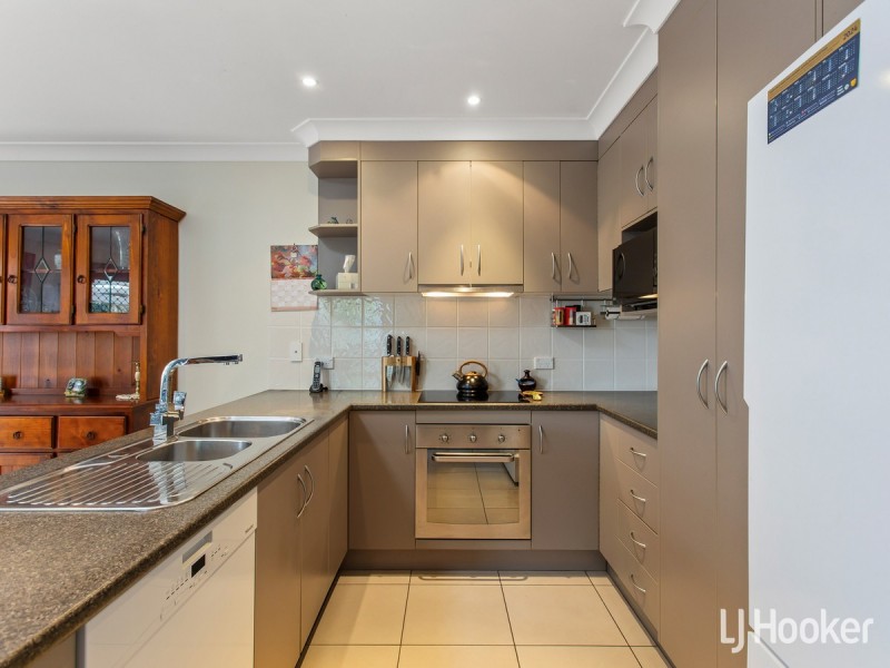 1/42 Livermore Street, Redcliffe QLD 4020