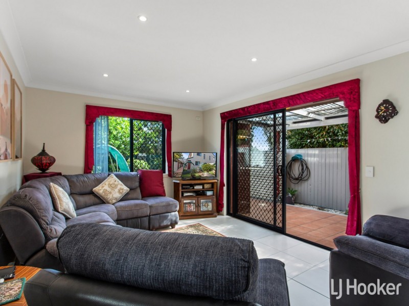 1/42 Livermore Street, Redcliffe QLD 4020