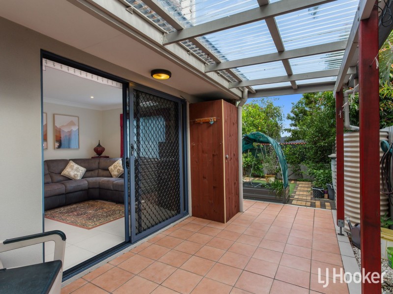 1/42 Livermore Street, Redcliffe QLD 4020
