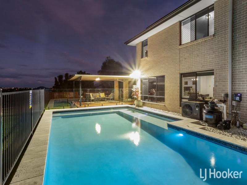 8 Hirsch Court, North Lakes QLD 4509