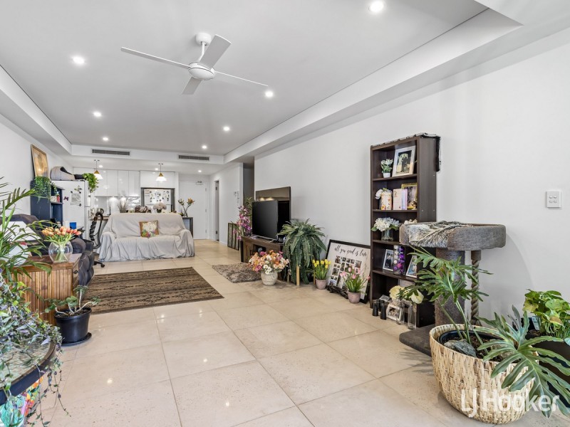 5/24 Prince Edward Parade, Redcliffe QLD 4020