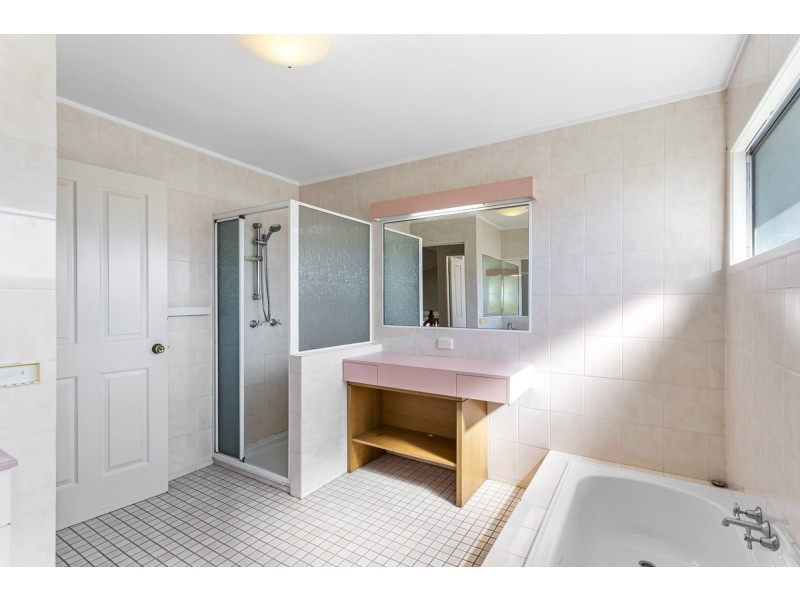 4 Mavor Street, Clontarf QLD 4019